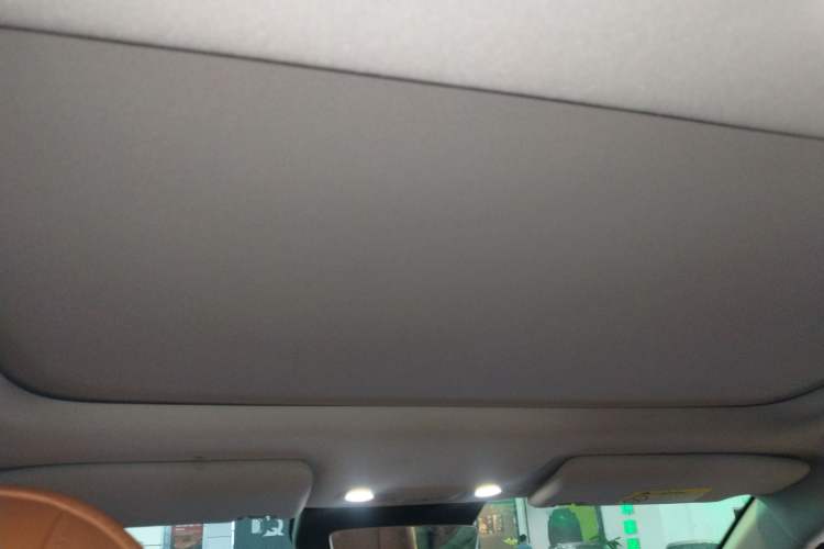 Used AION RT 2025 650 LiDAR Edition Headliner