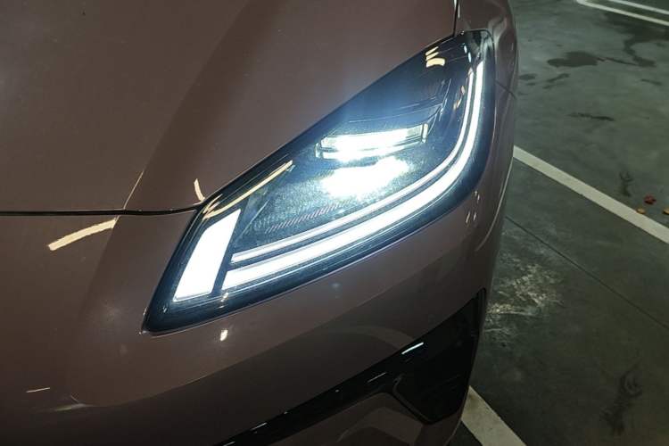 Used AION RT 2025 520 Smart Luxury Edition Left Front Headlight