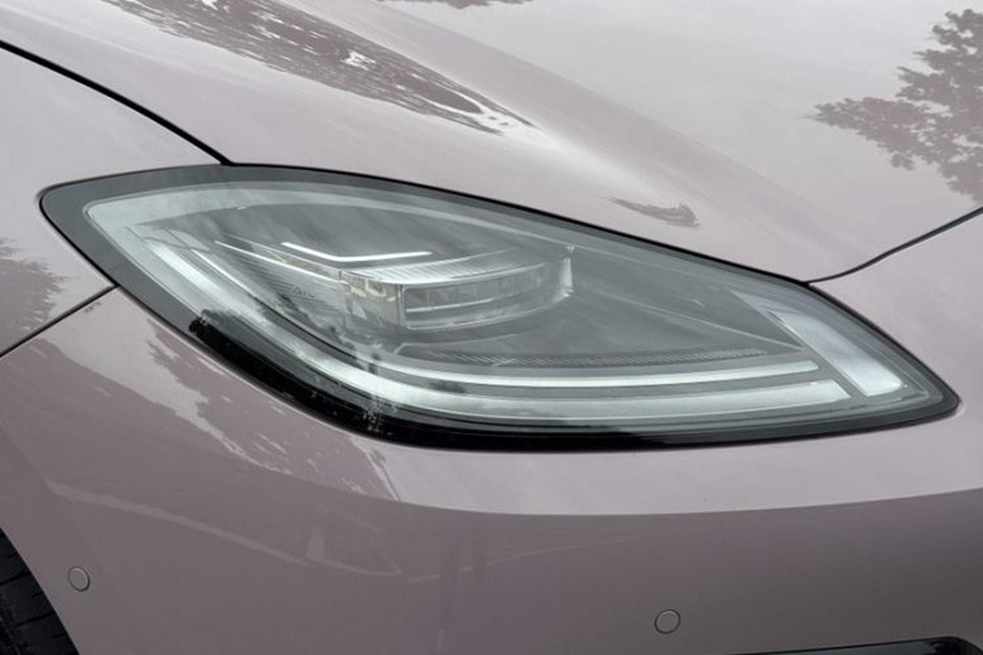 Used AION RT 2025 650 LiDAR Edition Left Front Headlight