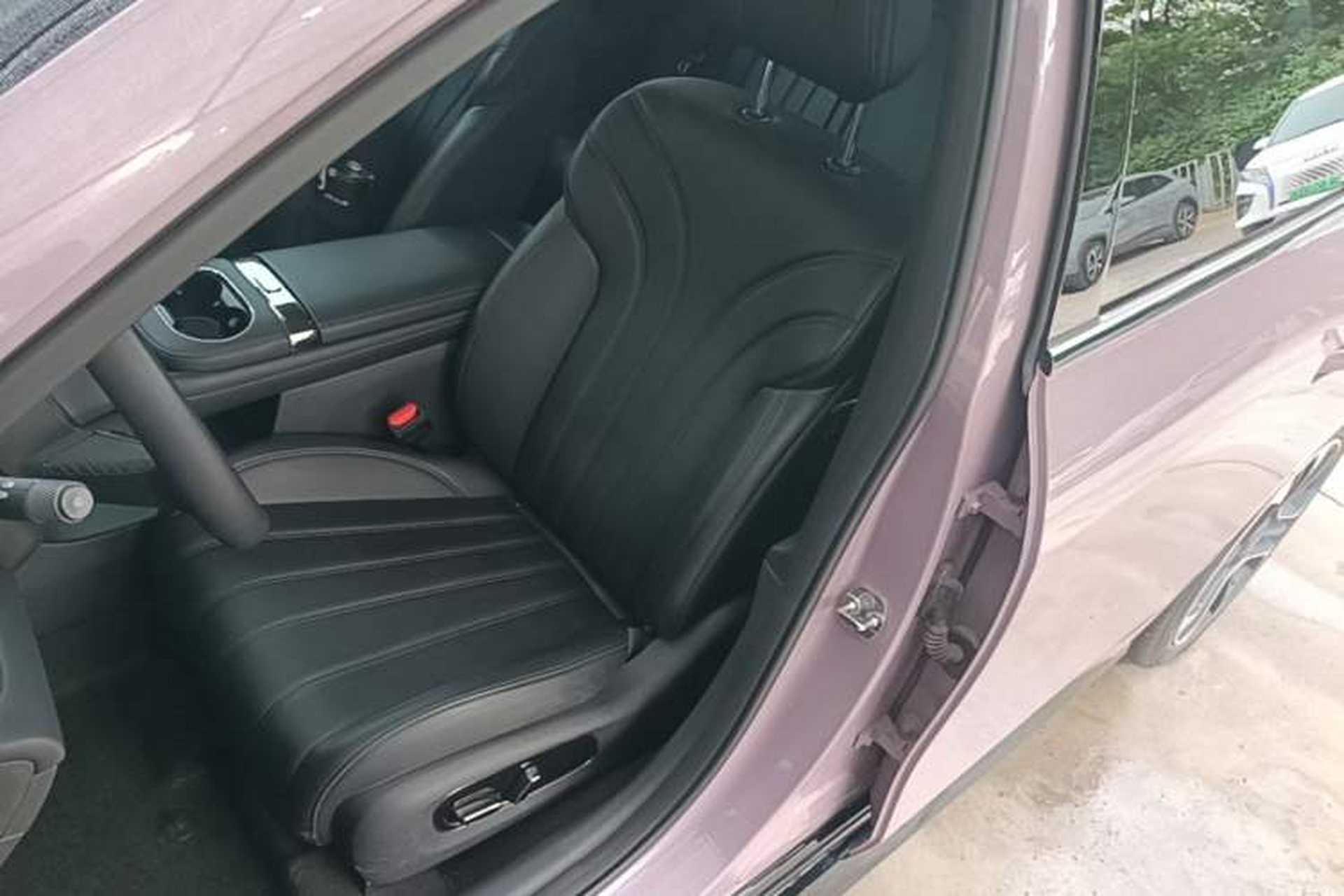 Used AION RT 2025 650 LiDAR Edition Left Front Seat