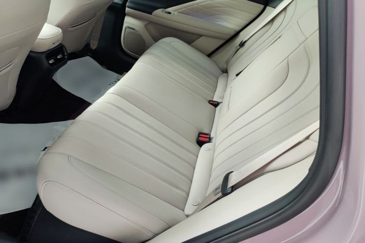 Used AION RT 2025 650 LiDAR Edition Left Rear Seat
