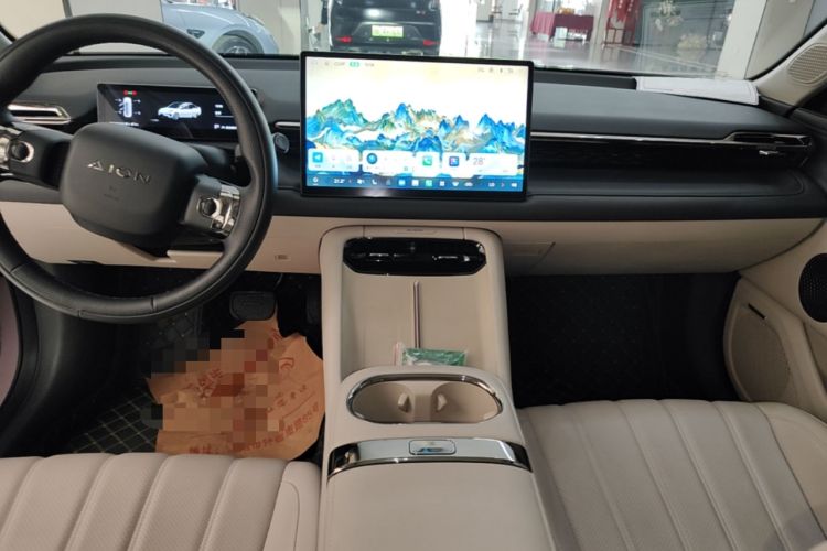 Used AION RT 2025 650 LiDAR Edition Audio And AC Panel