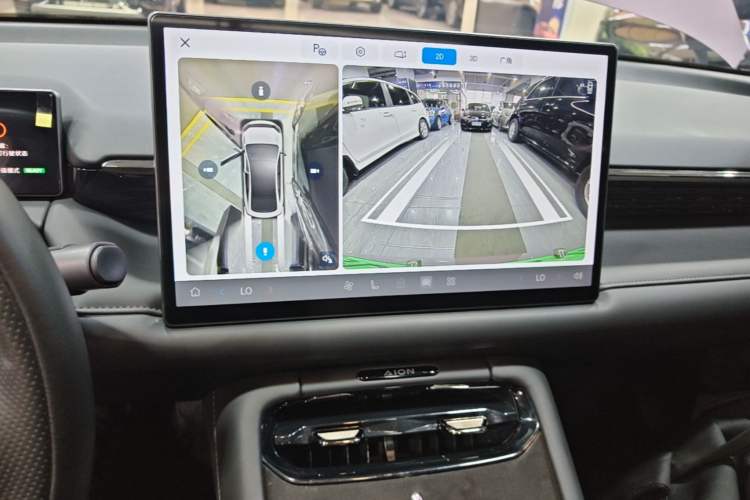 Used AION RT 2025 650 LiDAR Edition Audio And AC Panel