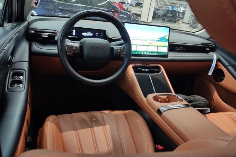 Used AION RT 2025 650 LiDAR Edition Center Console