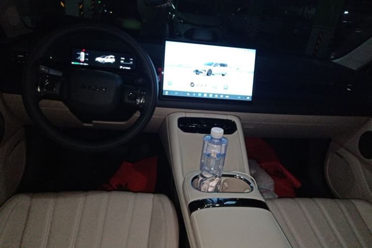 Used AION RT 2025 520 Smart Luxury Edition Center Console