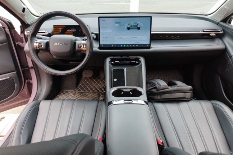 Used AION RT 2025 650 LiDAR Edition Center Console