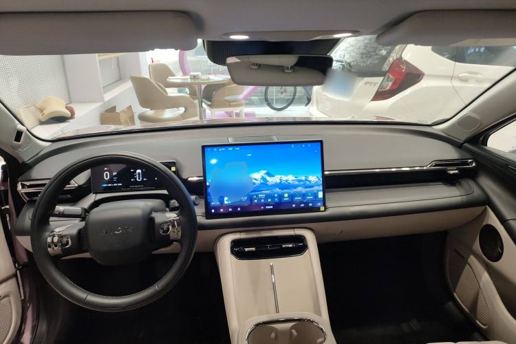 Used AION RT 2025 650 LiDAR Edition Center Console