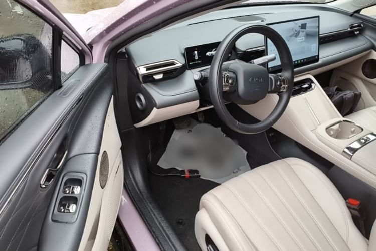 Used AION RT 2025 650 LiDAR Edition Driver Seat