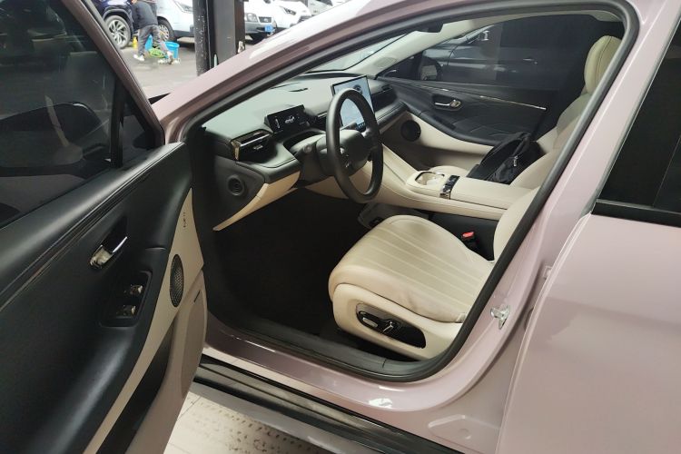 Used AION RT 2025 650 LiDAR Edition Driver Seat