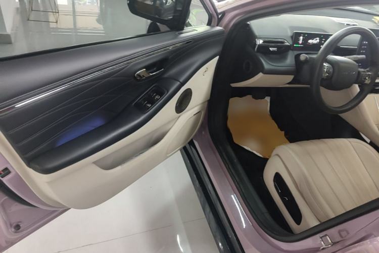 Used AION RT 2025 650 LiDAR Edition Driver Seat