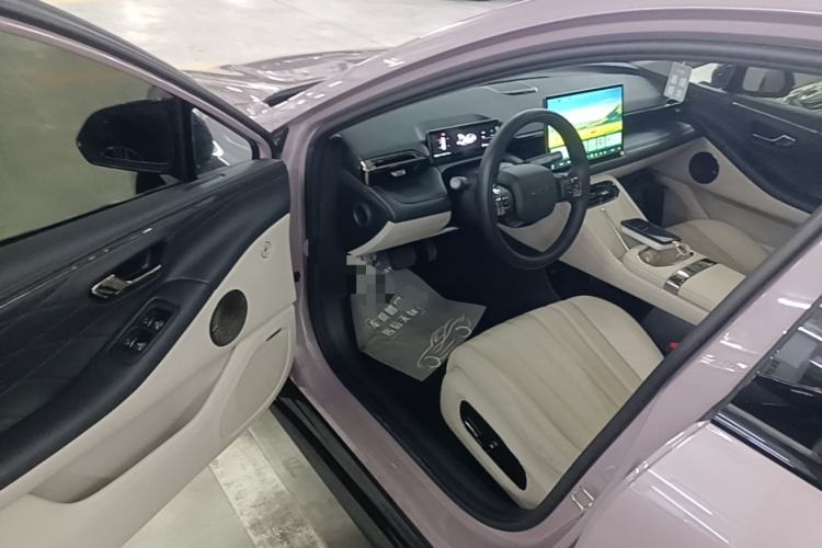Used AION RT 2025 650 LiDAR Edition Driver Seat