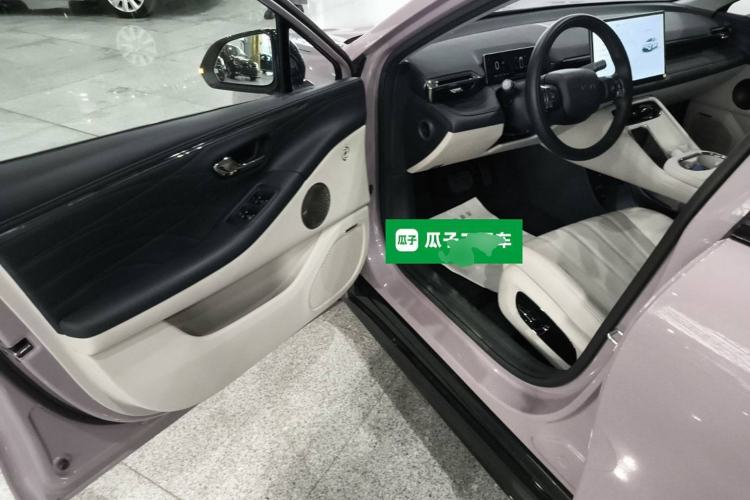 Used AION RT 2025 650 LiDAR Edition Driver Seat