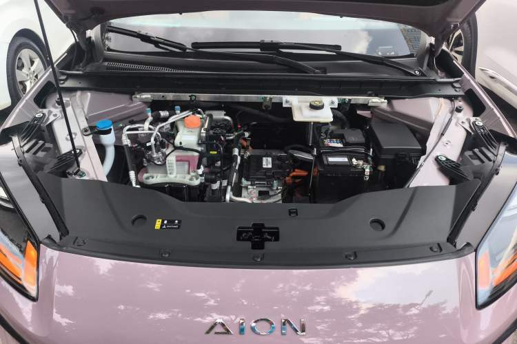 Used AION RT 2025 650 LiDAR Edition Engine Bay