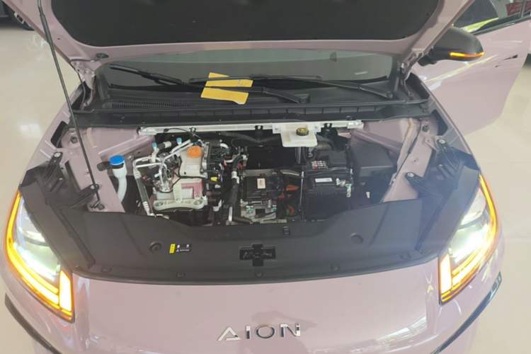 Used AION RT 2025 520 Smart Luxury Edition Engine Bay