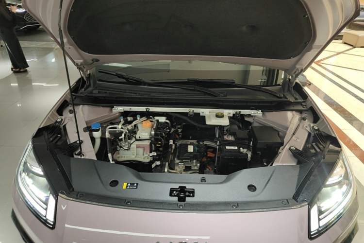 Used AION RT 2025 650 LiDAR Edition Engine Bay
