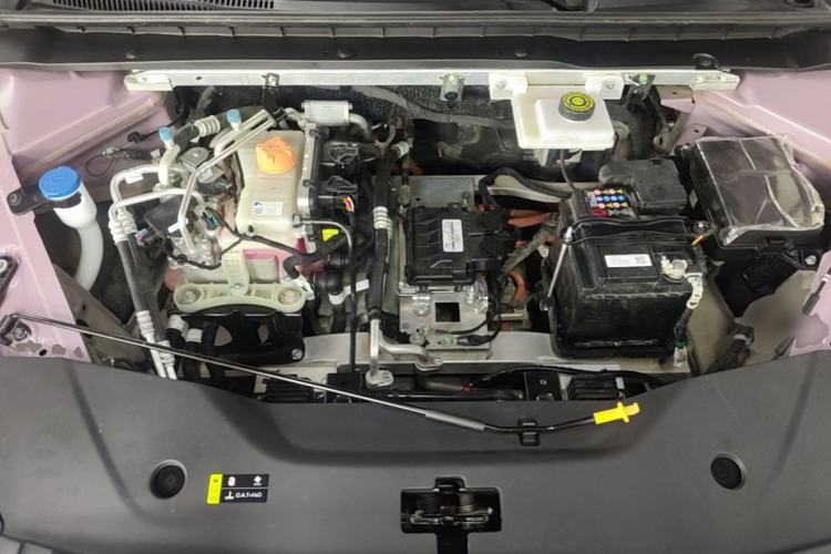 Used AION RT 2025 650 LiDAR Edition Engine Bay