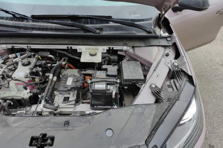 Used AION RT 2025 520 Smart Enjoy Edition Engine Bay Left