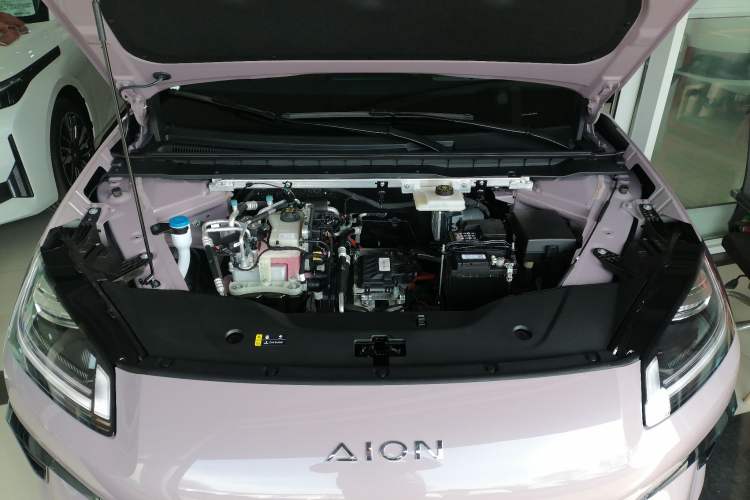 Used AION RT 2025 520 Smart Luxury Edition Engine Bay
