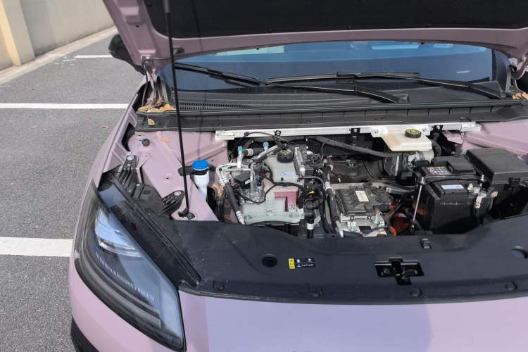 Used AION RT 2025 650 Zhijihao Edition Engine Bay Right