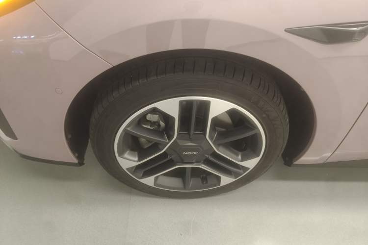 Used AION RT 2025 650 LiDAR Edition Exterior 3