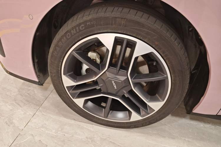 Used AION RT 2025 650 LiDAR Edition Exterior 4
