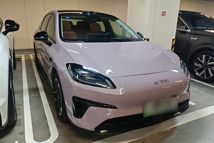 Used AION RT 2025 650 LiDAR Edition Front Right 45 Deg