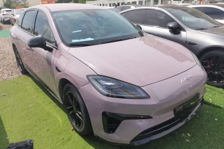 Used AION RT 2025 520 Smart Enjoy Edition Front Right 45 Deg