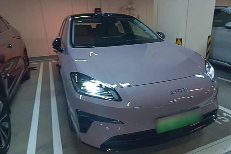 Used AION RT 2025 650 LiDAR Edition Front Right 45 Deg