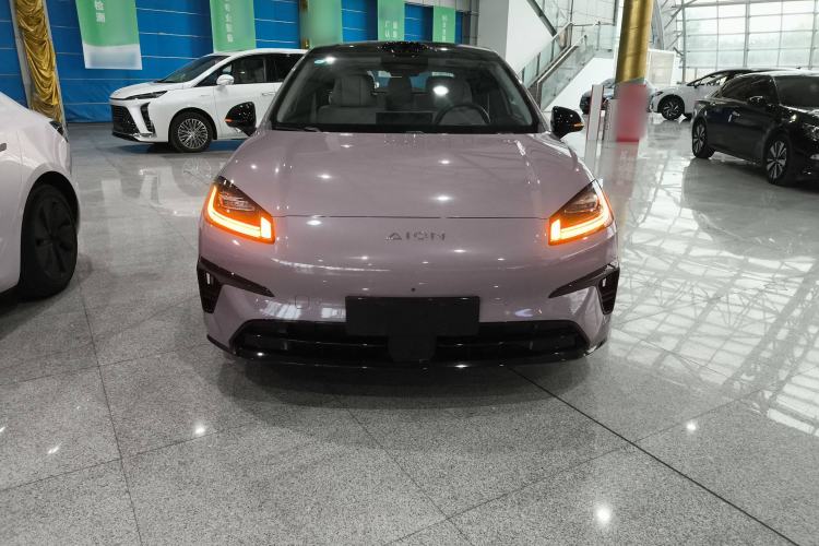 Used AION RT 2025 650 LiDAR Edition Front