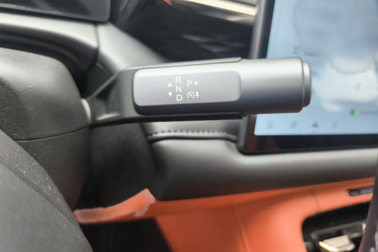 Used AION RT 2025 650 LiDAR Edition Gear Lever