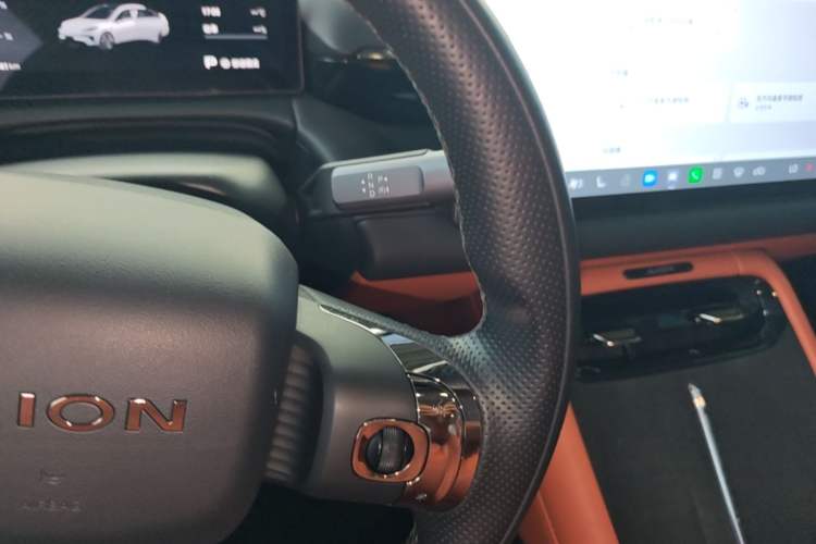 Used AION RT 2025 650 LiDAR Edition Gear Lever