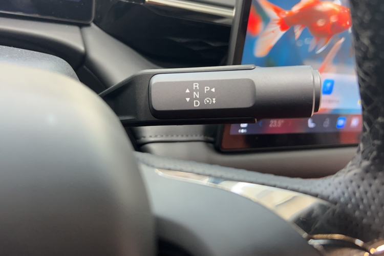 Used AION RT 2025 650 LiDAR Edition Gear Lever