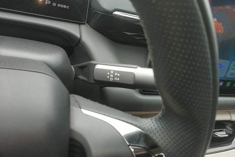 Used AION RT 2025 650 LiDAR Edition Gear Lever