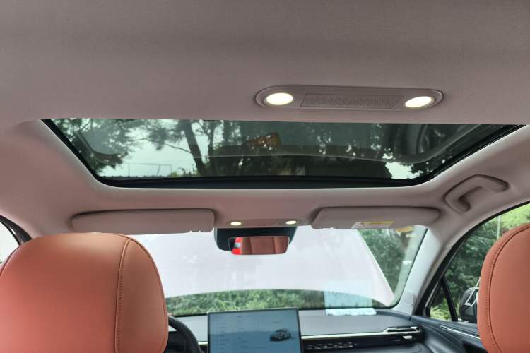 Used AION RT 2025 650 LiDAR Edition Headliner