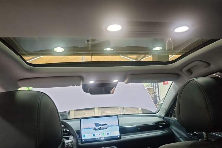 Used AION RT 2025 650 LiDAR Edition Headliner