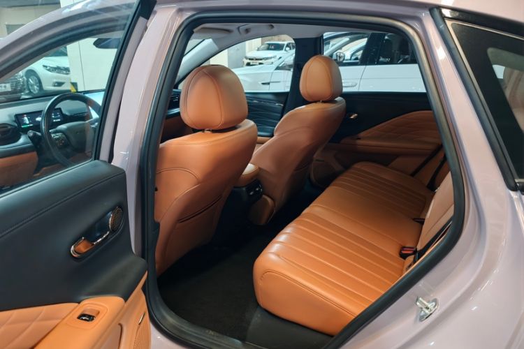 Used AION RT 2025 650 LiDAR Edition Interior 2