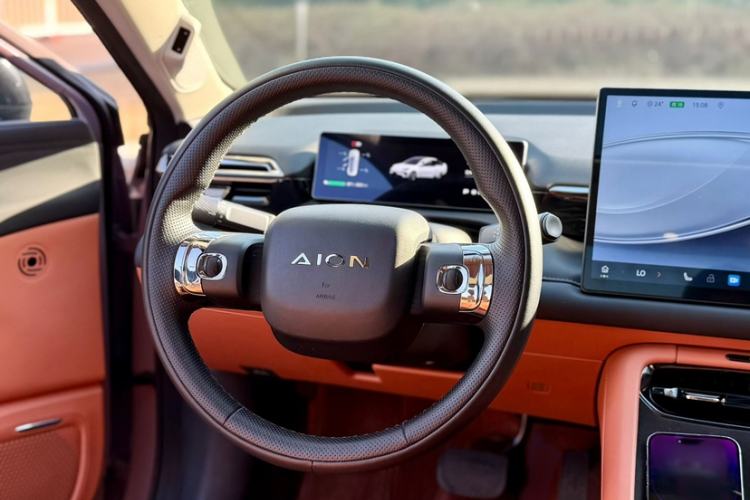 Used AION RT 2025 650 LiDAR Edition Interior 2