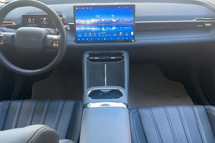 Used AION RT 2025 650 LiDAR Edition Interior 3