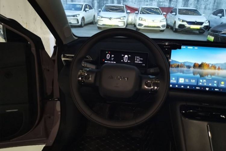 Used AION RT 2025 520 Smart Enjoy Edition Interior 3