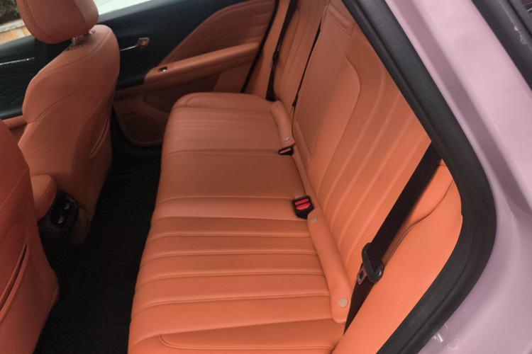 Used AION RT 2025 650 LiDAR Edition Interior 4