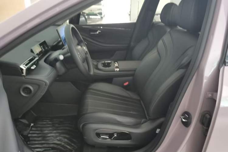 Used AION RT 2025 650 Zhijihao Edition Interior 4