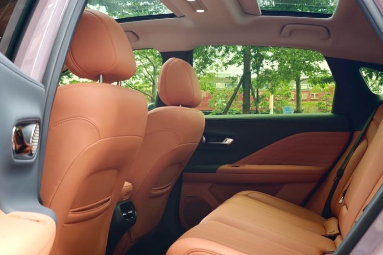Used AION RT 2025 650 LiDAR Edition Interior 4