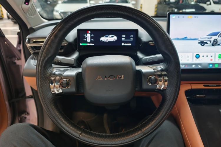 Used AION RT 2025 650 LiDAR Edition Interior 5