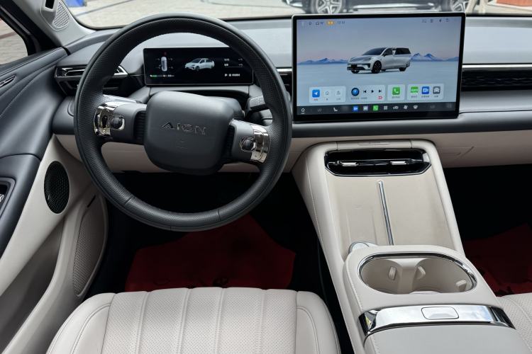 Used AION RT 2025 650 LiDAR Edition Interior 8