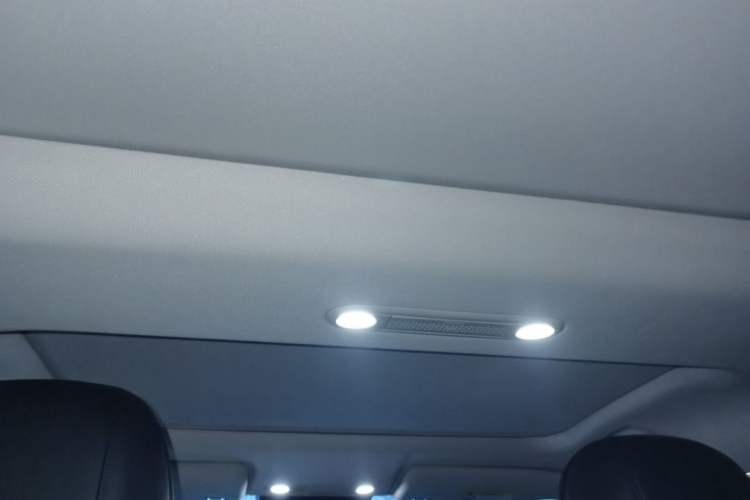 Used AION RT 2025 520 Smart Enjoy Edition Interior 8