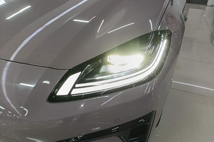 Used AION RT 2025 650 LiDAR Edition Left Front Headlight
