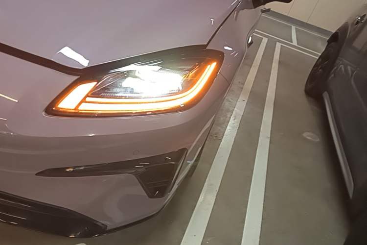 Used AION RT 2025 650 LiDAR Edition Left Front Headlight