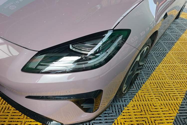Used AION RT 2025 650 LiDAR Edition Left Front Headlight