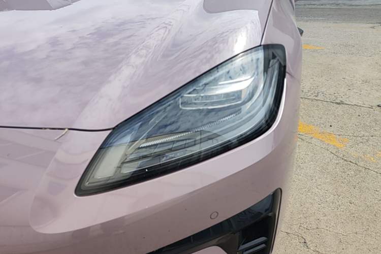 Used AION RT 2025 650 LiDAR Edition Left Front Headlight