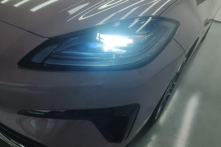 Used AION RT 2025 650 LiDAR Edition Left Front Headlight